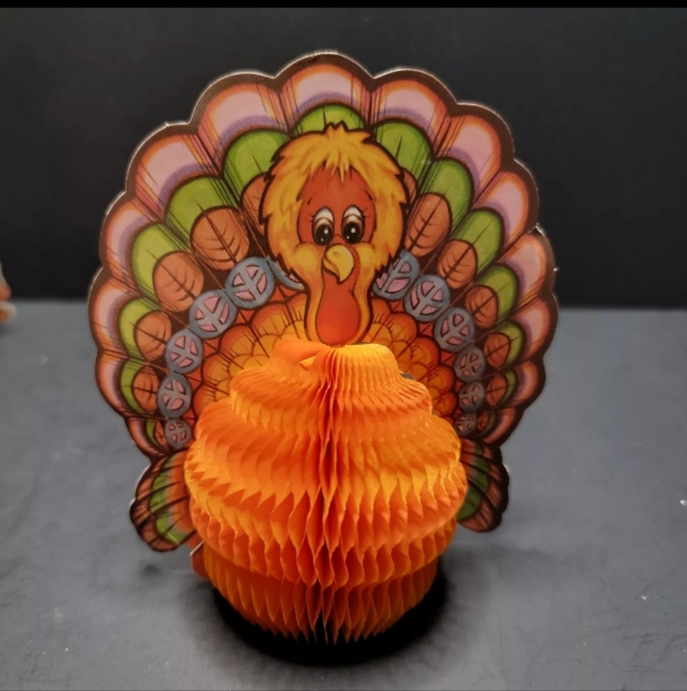 Thanksgiving decor - Picture 9 of 9